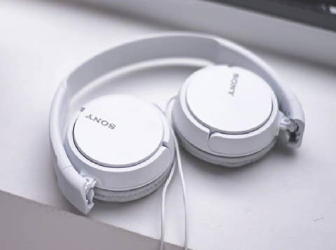 Fones de ouvido com fio (Branco) - Sony