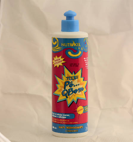 Shampoo Desembaraçante e Hidratante Po Q Bom - 500ML Nutrikel
